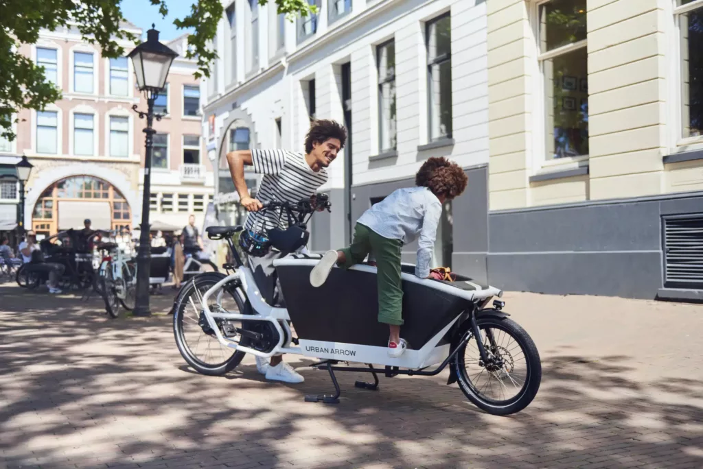Urban Arrow elektrische bakfietsen bij Elan Bikes in Boxtel en Eindhoven